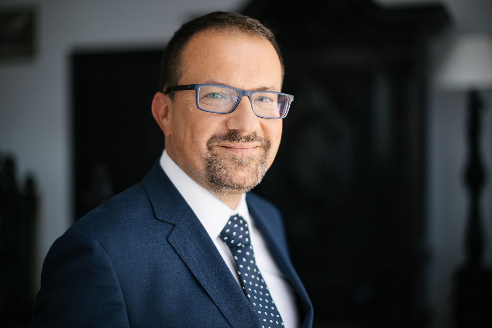 dr hab. Michał Hoffmann, prof. uczelni